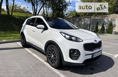 Позашляховик / Кросовер Kia Sportage 2017 в Хмельницькому