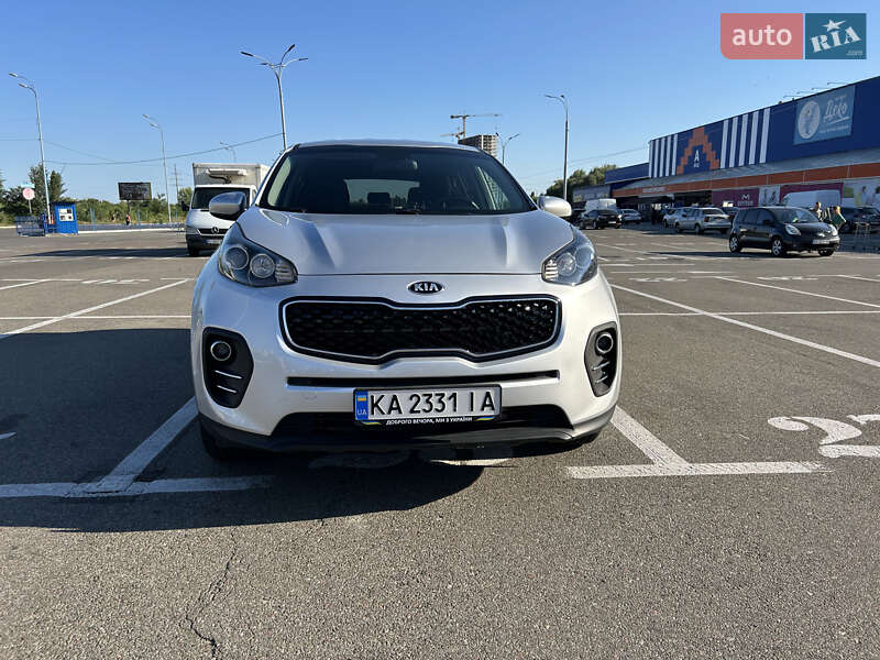 Внедорожник / Кроссовер Kia Sportage 2017 в Киеве