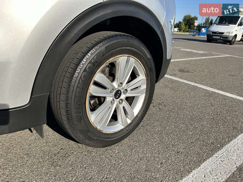 Внедорожник / Кроссовер Kia Sportage 2017 в Киеве