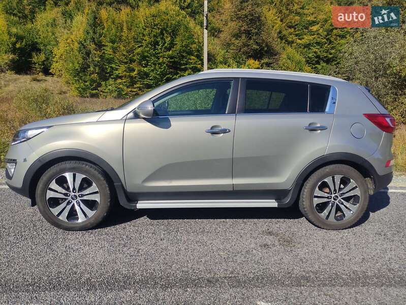 Внедорожник / Кроссовер Kia Sportage 2011 в Коломые