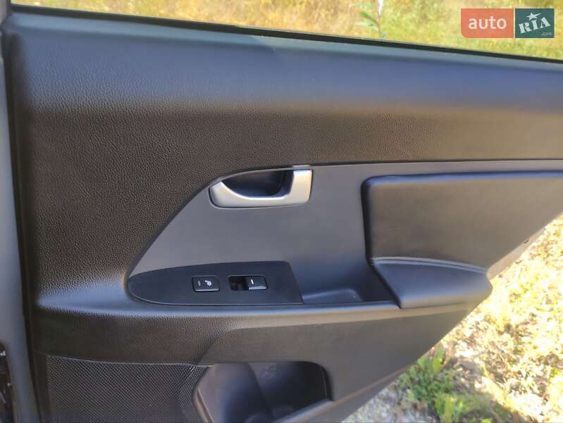 Внедорожник / Кроссовер Kia Sportage 2011 в Коломые