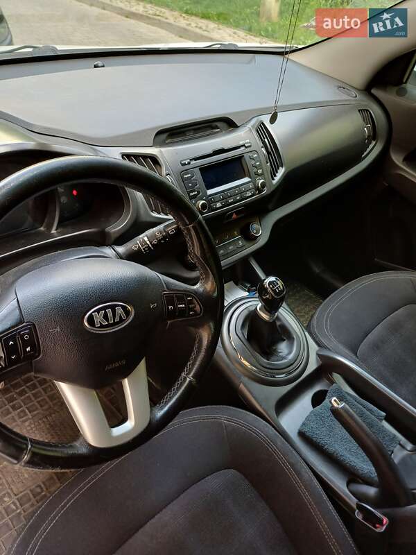 Внедорожник / Кроссовер Kia Sportage 2013 в Львове
