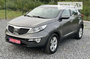 Внедорожник / Кроссовер Kia Sportage 2013 в Шепетовке