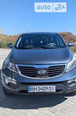 Позашляховик / Кросовер Kia Sportage 2013 в Одесі