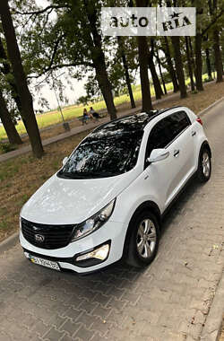 Внедорожник / Кроссовер Kia Sportage 2012 в Полтаве