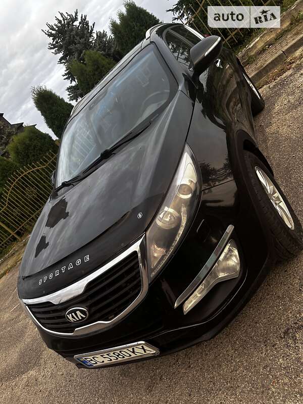 Позашляховик / Кросовер Kia Sportage 2012 в Золочеві