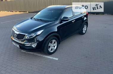 Внедорожник / Кроссовер Kia Sportage 2012 в Киеве