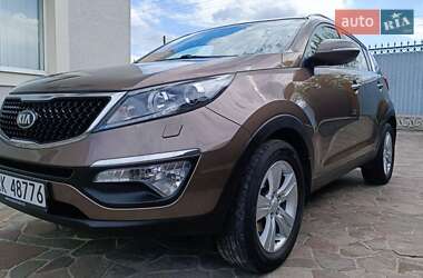 Внедорожник / Кроссовер Kia Sportage 2015 в Белой Церкви