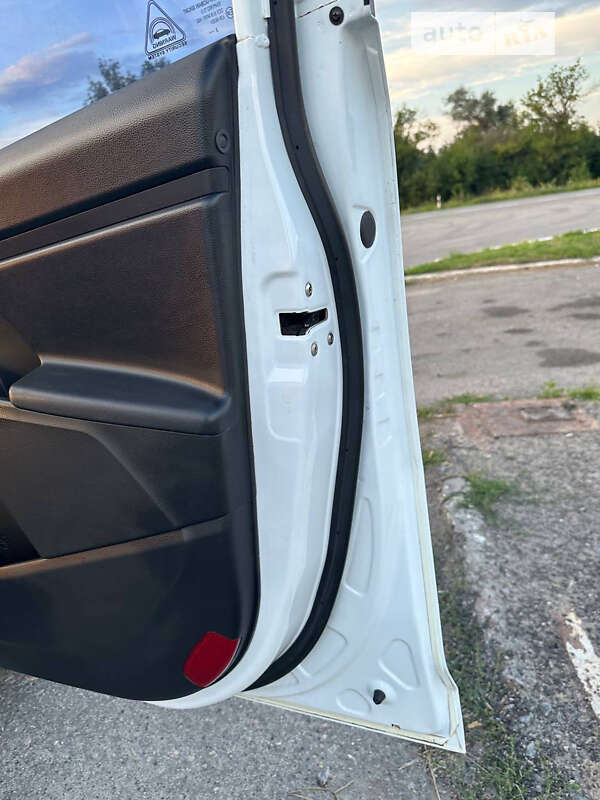 Внедорожник / Кроссовер Kia Sportage 2013 в Харькове фото 10 Внедорожник / Кроссовер Kia Sportage 2013 в Харькове