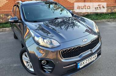 Позашляховик / Кросовер Kia Sportage 2016 в Хмельницькому