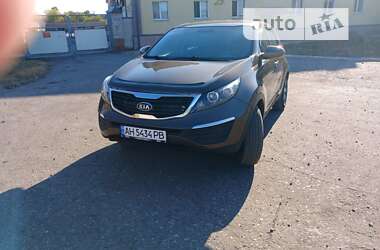 Внедорожник / Кроссовер Kia Sportage 2010 в Славянске