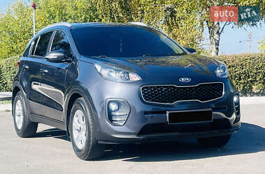 Внедорожник / Кроссовер Kia Sportage 2017 в Каменском