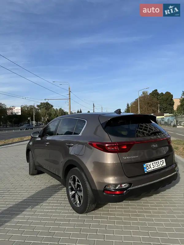 Позашляховик / Кросовер Kia Sportage 2019 в 