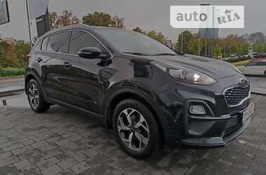 Позашляховик / Кросовер Kia Sportage 2021 в Львові