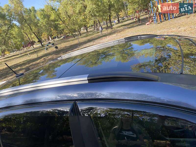 Внедорожник / Кроссовер Kia Sportage 2011 в Днепре