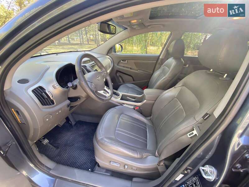 Внедорожник / Кроссовер Kia Sportage 2011 в Днепре