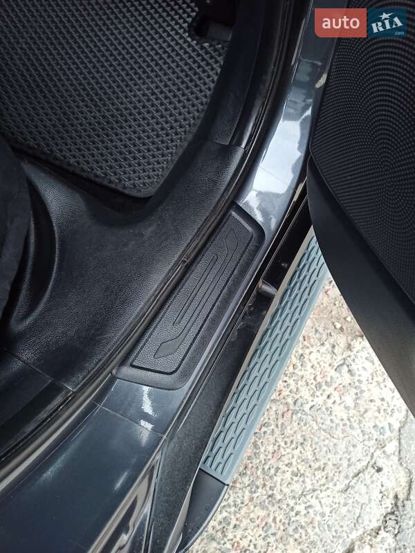 Внедорожник / Кроссовер Kia Sportage 2012 в Херсоне