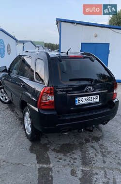 Внедорожник / Кроссовер Kia Sportage 2008 в 