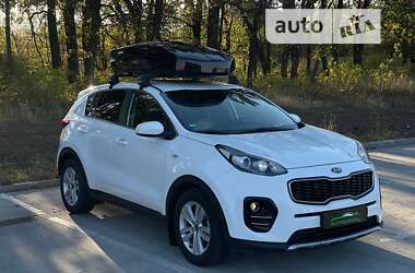 Позашляховик / Кросовер Kia Sportage 2016 в Києві