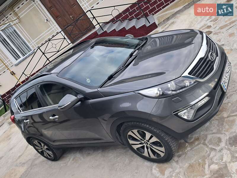 Позашляховик / Кросовер Kia Sportage 2011 в 