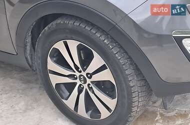 Позашляховик / Кросовер Kia Sportage 2011 в 