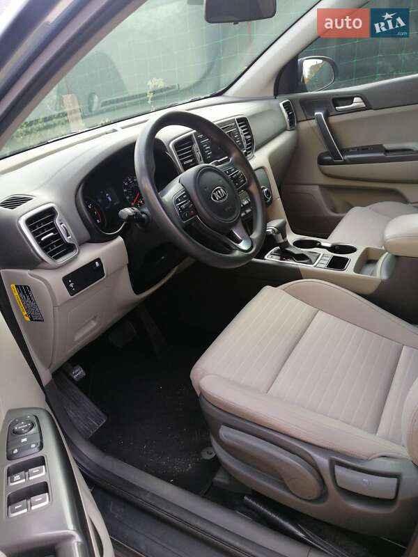 Позашляховик / Кросовер Kia Sportage 2017 в Києві