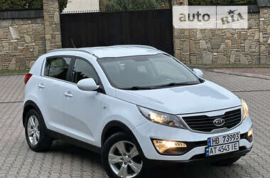 Позашляховик / Кросовер Kia Sportage 2011 в Надвірній