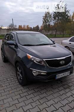 Внедорожник / Кроссовер Kia Sportage 2015 в Каменец-Подольском