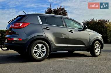 Внедорожник / Кроссовер Kia Sportage 2011 в Полтаве