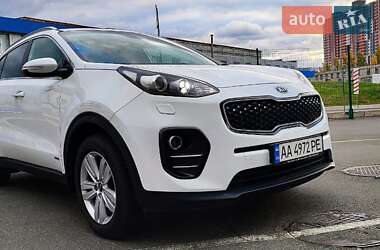 Позашляховик / Кросовер Kia Sportage 2016 в Києві