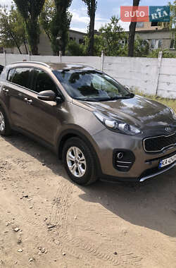 Позашляховик / Кросовер Kia Sportage 2016 в Києві