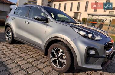 Внедорожник / Кроссовер Kia Sportage 2020 в Ивано-Франковске