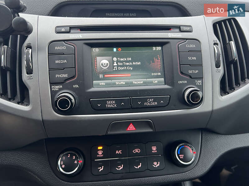 Позашляховик / Кросовер Kia Sportage 2015 в Львові