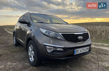 Позашляховик / Кросовер Kia Sportage 2015 в Володимирці