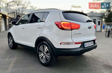 Внедорожник / Кроссовер Kia Sportage 2015 в Киеве