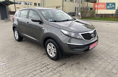 Внедорожник / Кроссовер Kia Sportage 2012 в Луцке