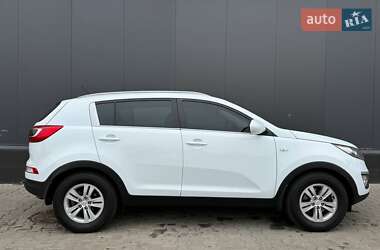 Внедорожник / Кроссовер Kia Sportage 2011 в Киеве