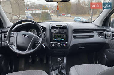 Позашляховик / Кросовер Kia Sportage 2008 в Дніпрі