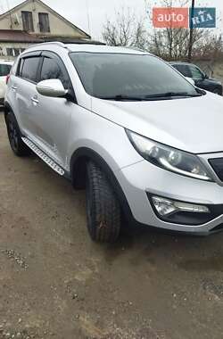 Внедорожник / Кроссовер Kia Sportage 2012 в Изяславе