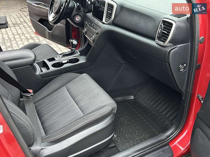 Внедорожник / Кроссовер Kia Sportage 2018 в Днепре