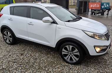 Внедорожник / Кроссовер Kia Sportage 2012 в Калуше