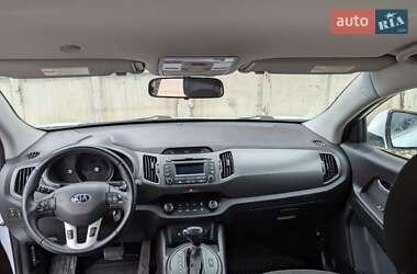 Внедорожник / Кроссовер Kia Sportage 2012 в Калуше