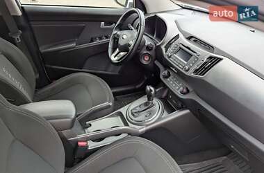 Внедорожник / Кроссовер Kia Sportage 2012 в Калуше