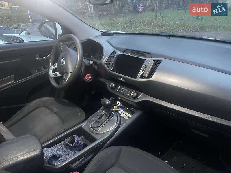 Внедорожник / Кроссовер Kia Sportage 2012 в Одессе