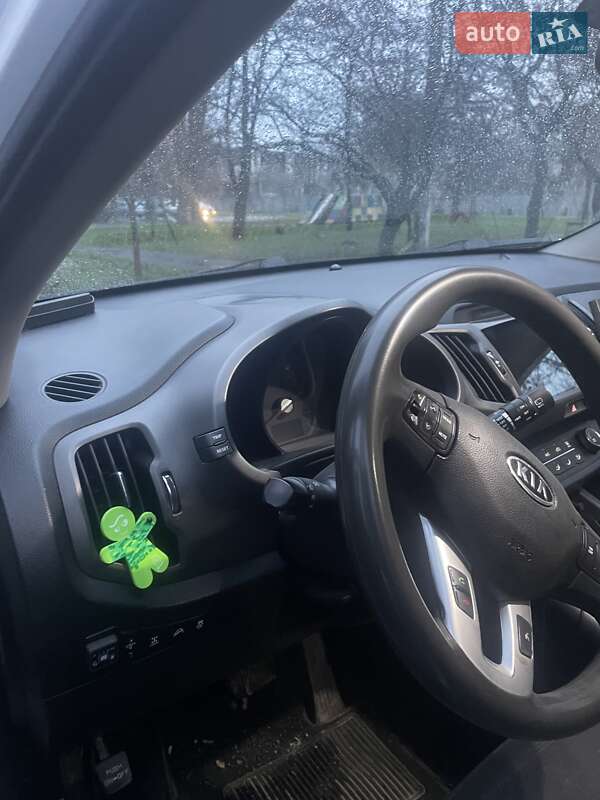 Внедорожник / Кроссовер Kia Sportage 2012 в Одессе