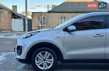 Позашляховик / Кросовер Kia Sportage 2016 в Кропивницькому