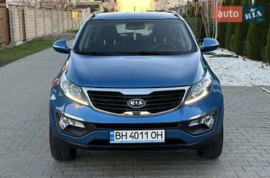 Позашляховик / Кросовер Kia Sportage 2011 в Одесі