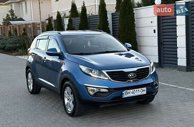 Позашляховик / Кросовер Kia Sportage 2011 в Одесі