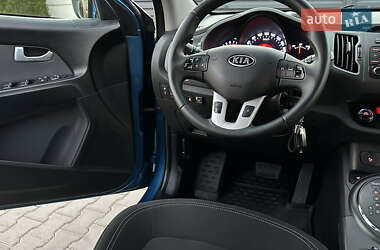 Позашляховик / Кросовер Kia Sportage 2011 в Одесі