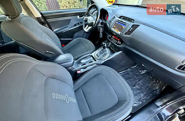 Позашляховик / Кросовер Kia Sportage 2013 в 